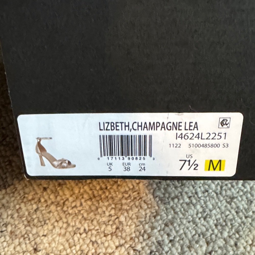 Naturalizer Lizbeth Ankle Strap Sandal In Champagne Metallic Leather - Picture 7 of 7
